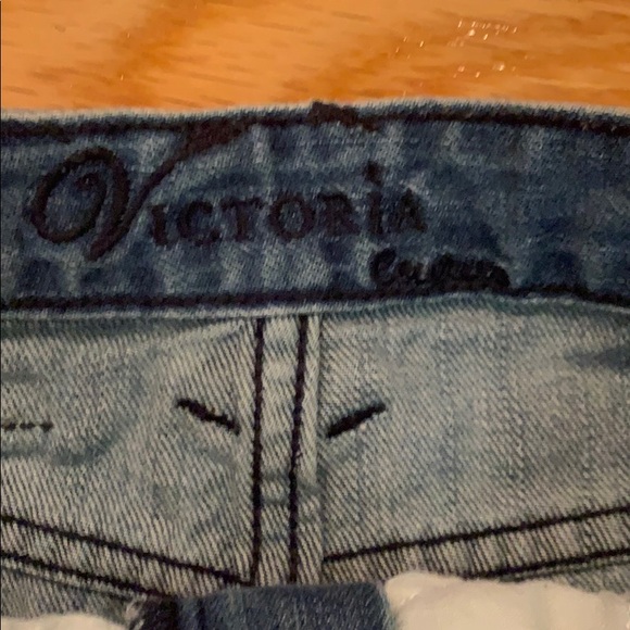 Hello Kitty jeans skirt - Picture 4 of 5